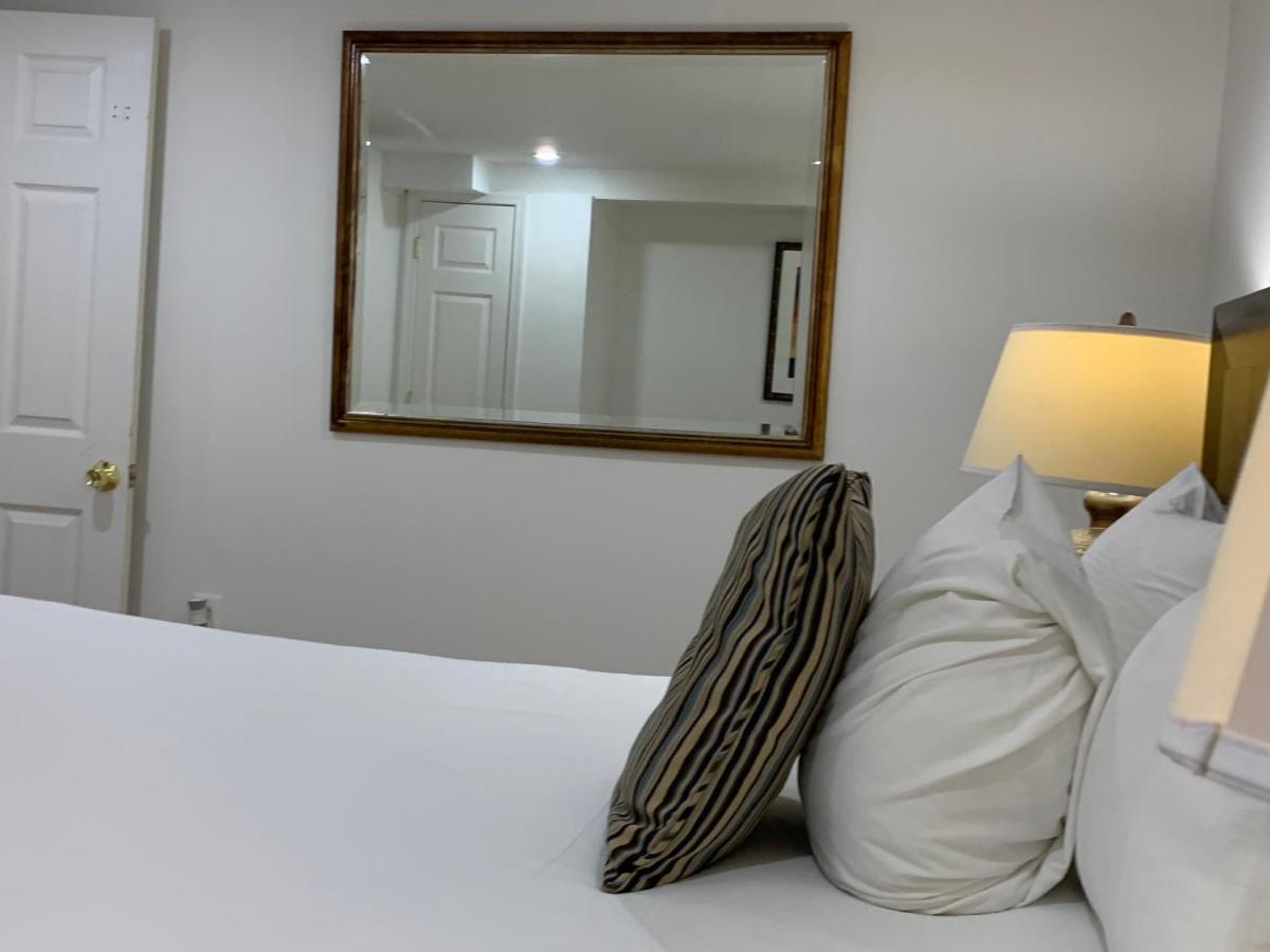 Renovated English Basement 2Bdrm Home Near Metro Washington Buitenkant foto