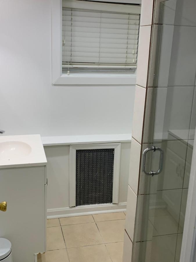 Renovated English Basement 2Bdrm Home Near Metro Washington Buitenkant foto